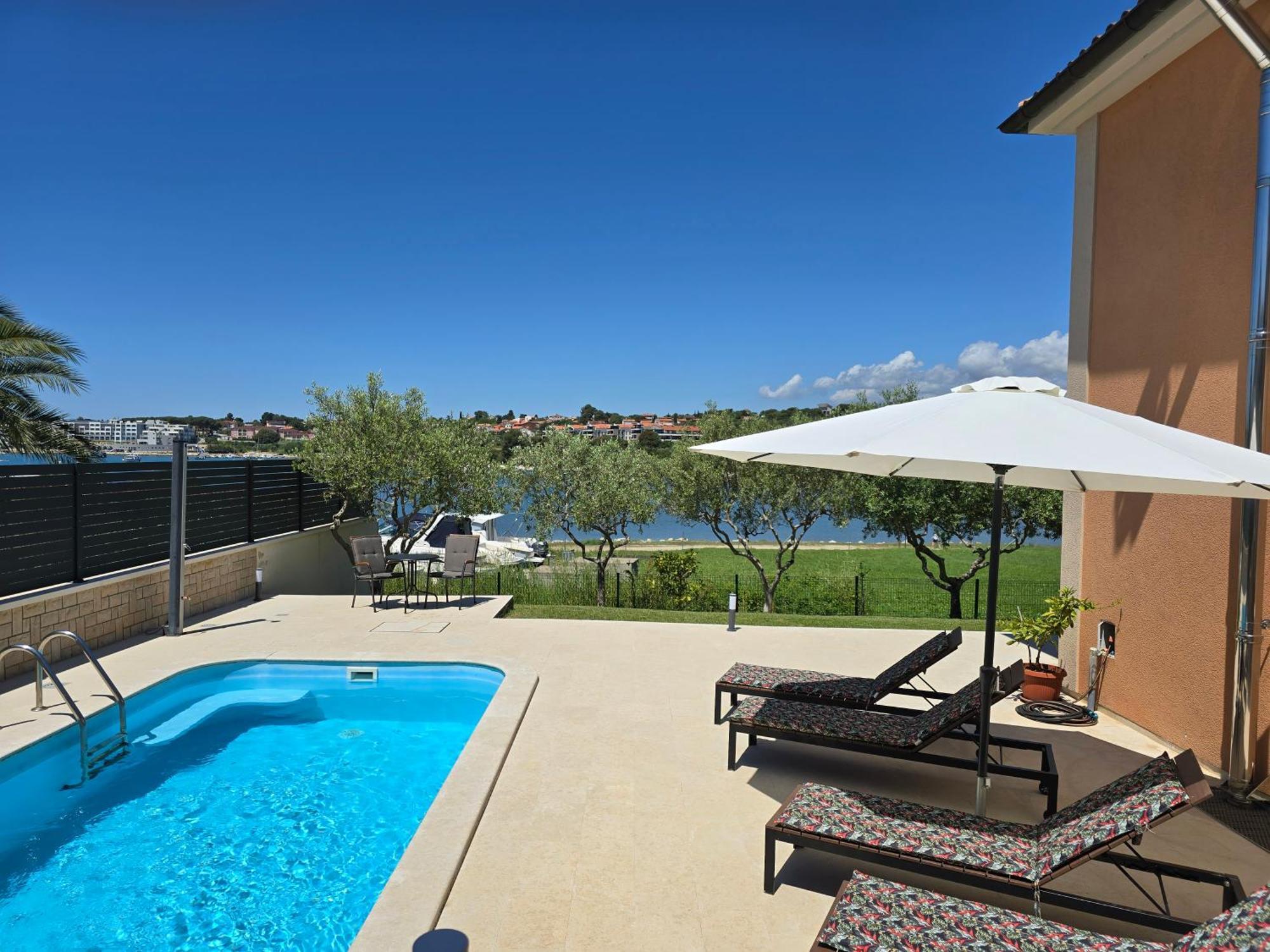 Olive Garden, Apartment With A Private Pool Banjole Exterior foto